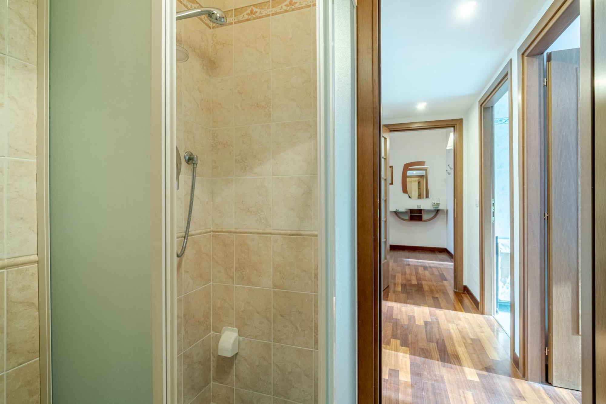 Crocetta Residence! Modern & Roomy Flat