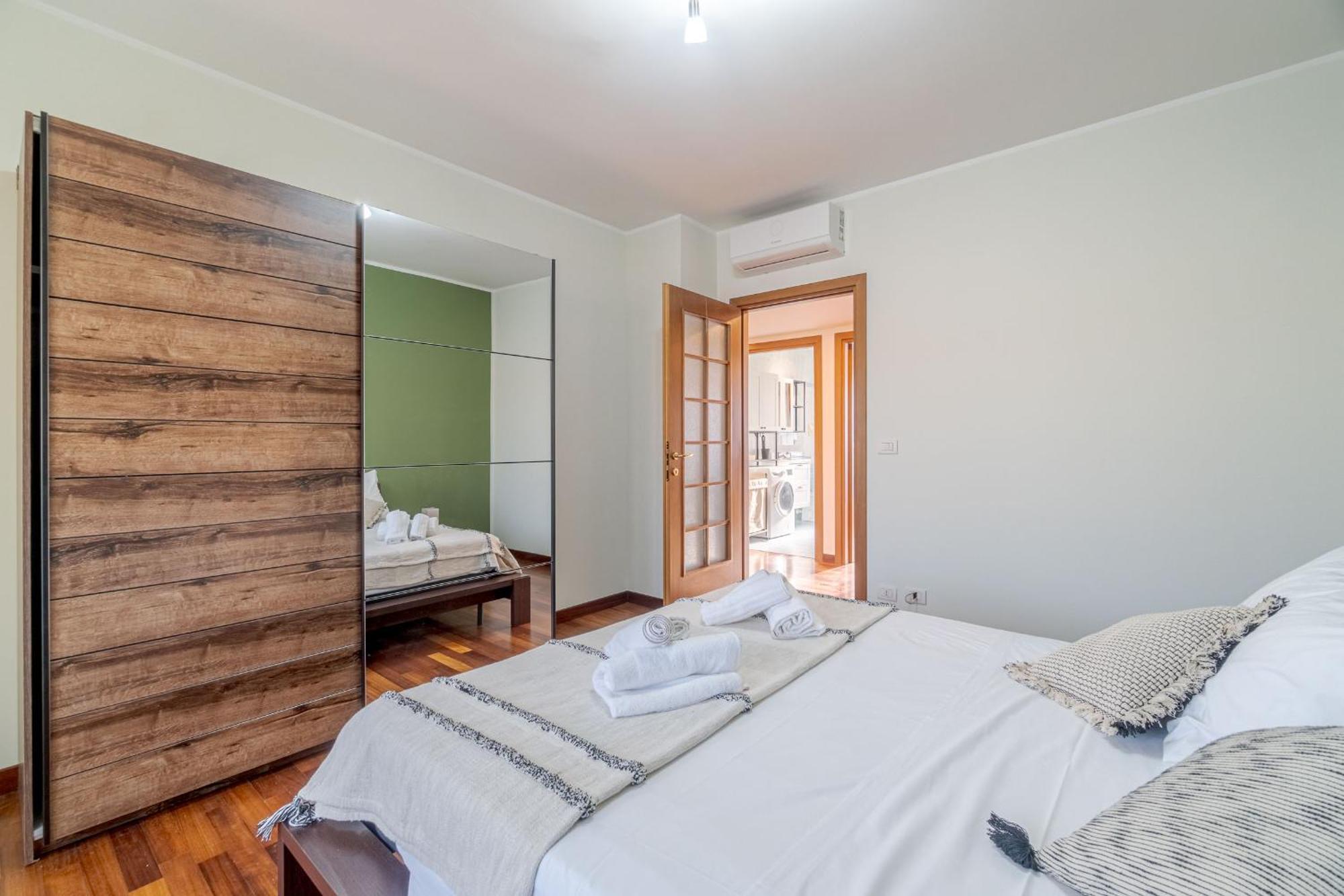 Apartment Crocetta Residence! Modern & Roomy Flat